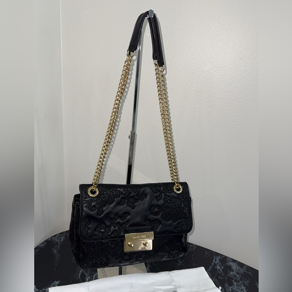 Michael Kors Lace 30h6gl8l3t Sloan LG Chain Leather Shoulder Bag Black AUTHENTIC - Picture 3 of 14